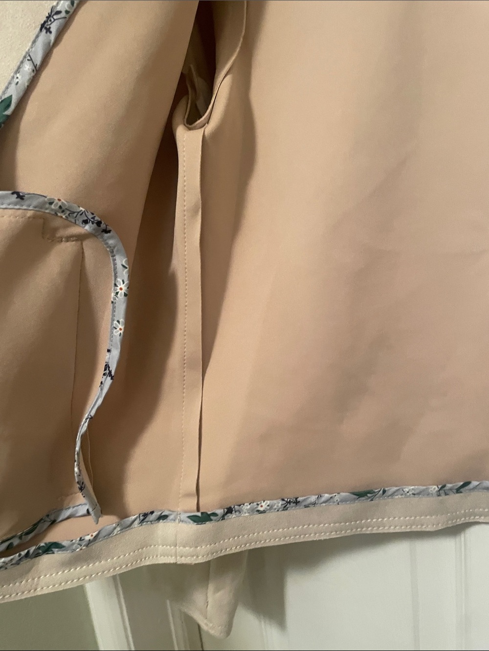 Tahari Light Cream Suede Moto Jacket - Picture 4 of 5
